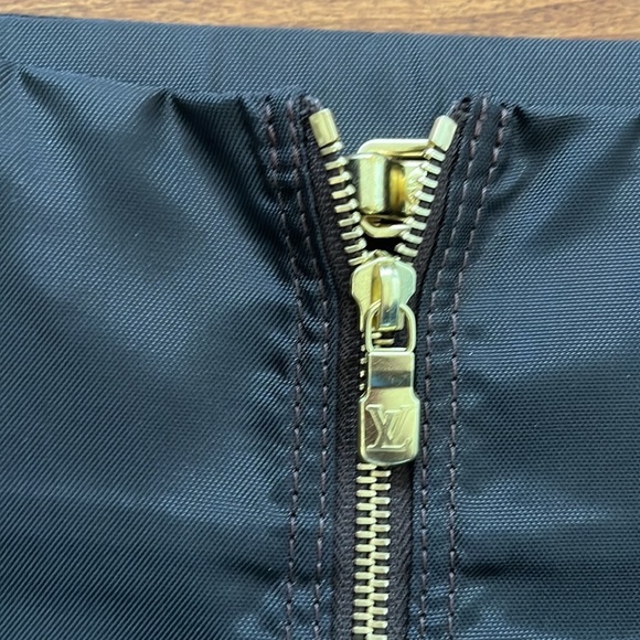 Louis Vuitton Plastic Garment Bag Travel Cover - Picture 4 of 8